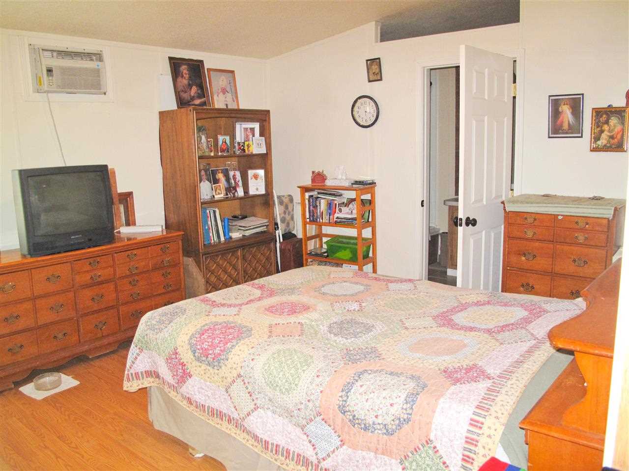 7010 S Craig Rd - Photo 8