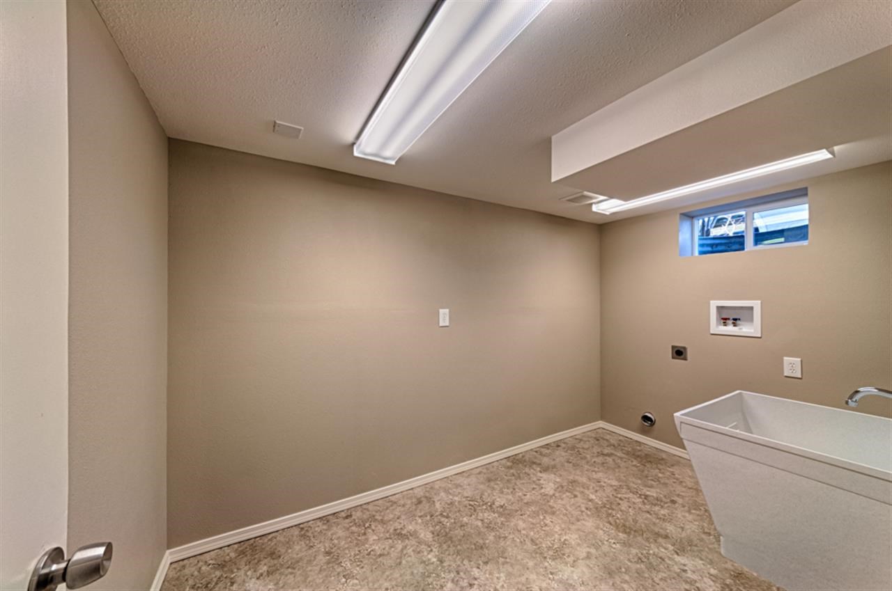 622 N UNIVERSITY Rd - Photo 17