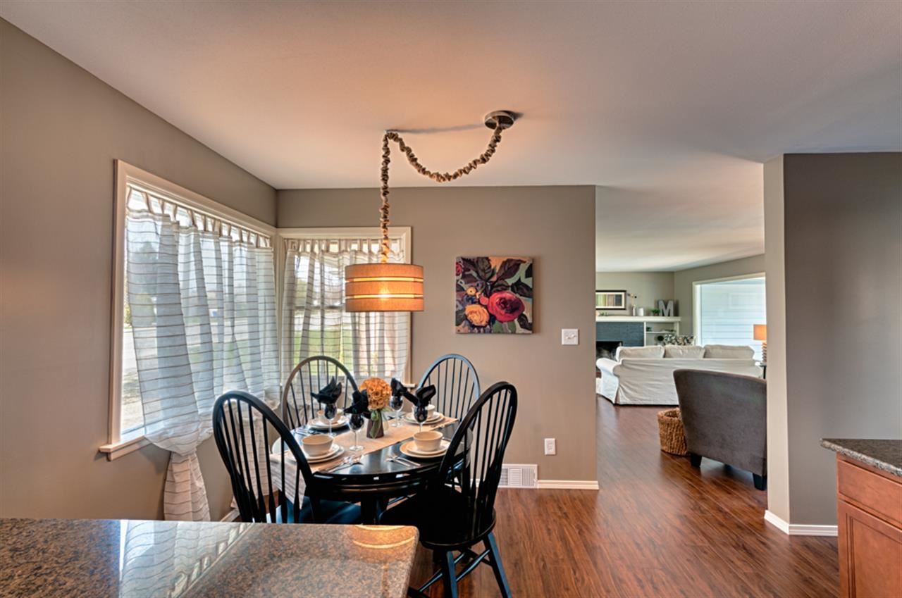 622 N UNIVERSITY Rd - Photo 6