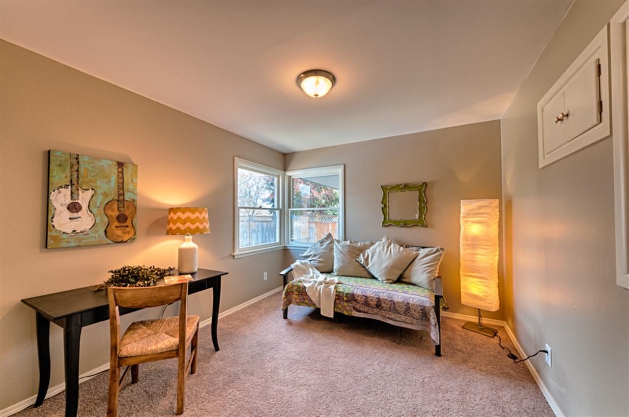 622 N UNIVERSITY Rd - Photo 9
