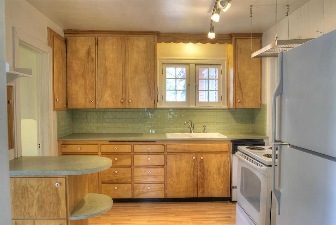 27 E 31st Ave - Photo 3