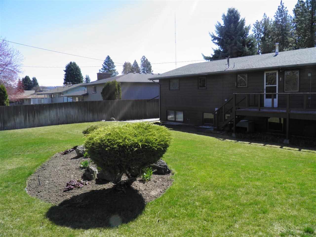 2621 E 38th Ave - Photo 16
