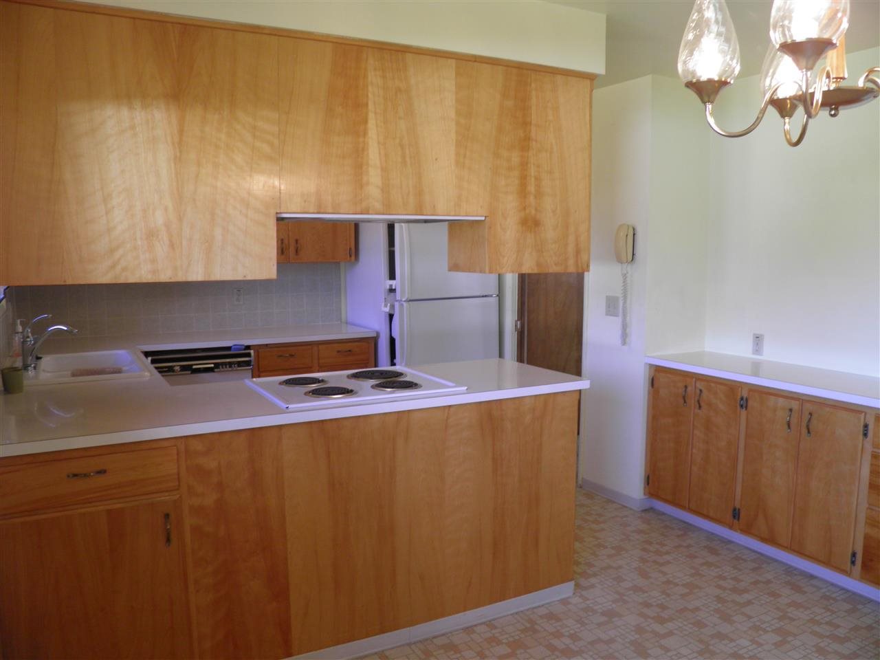 2621 E 38th Ave - Photo 5