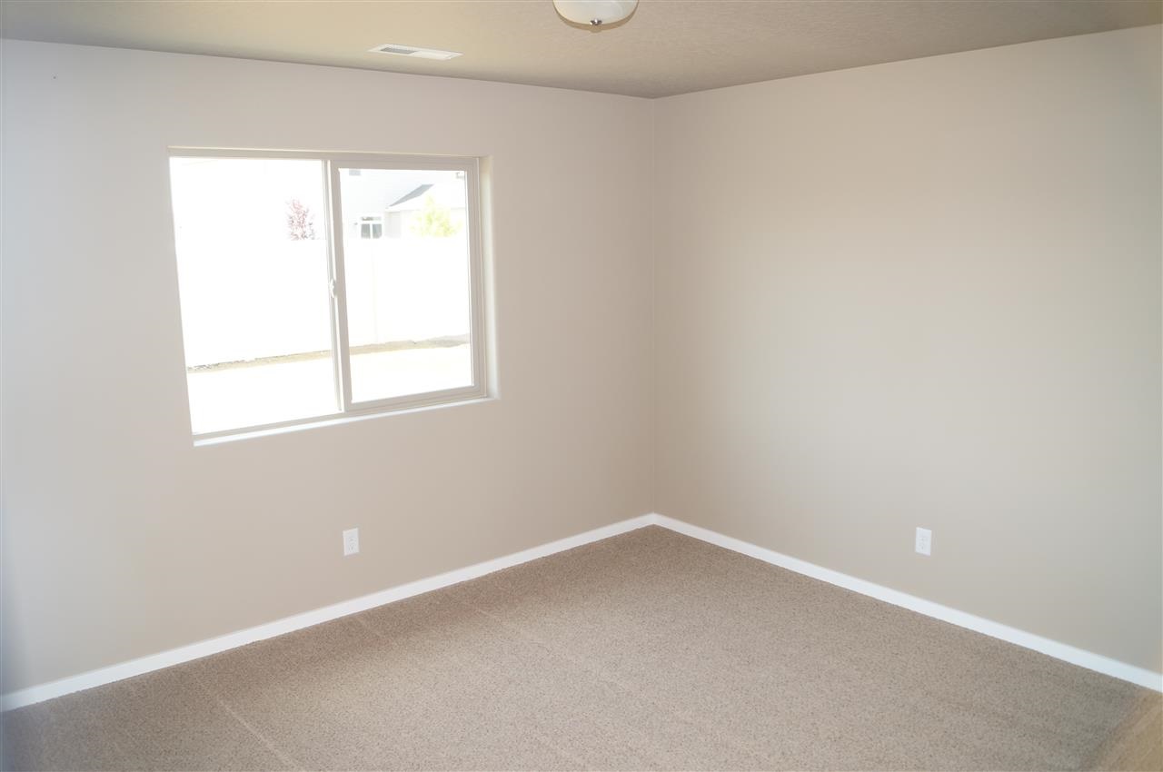 20074 E Glenbrook Ave - Photo 12
