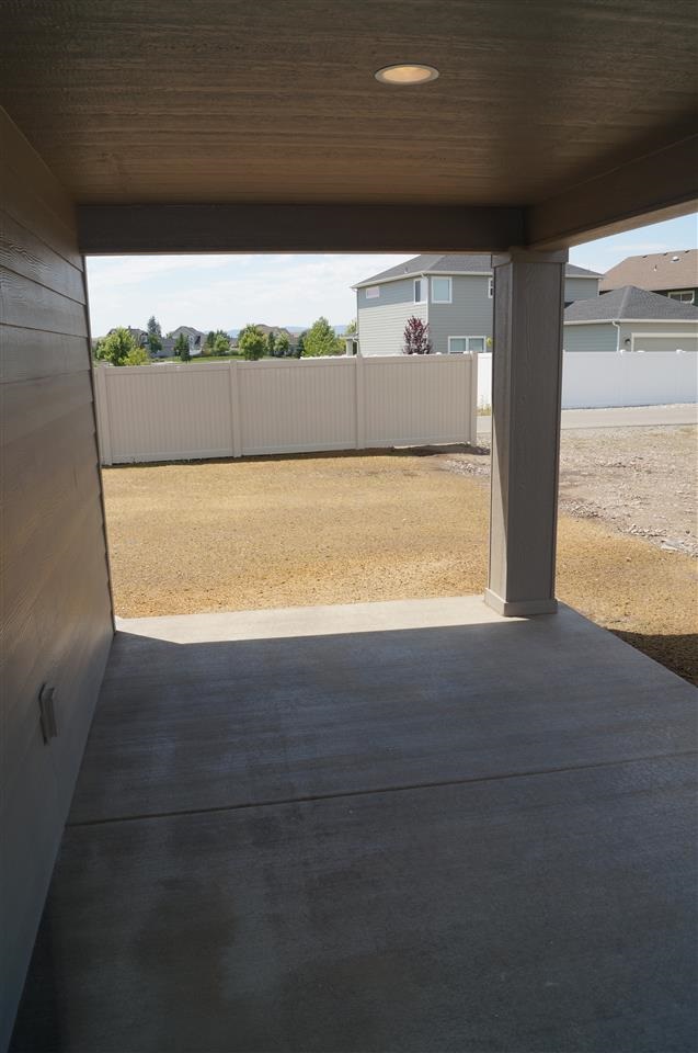 20074 E Glenbrook Ave - Photo 9