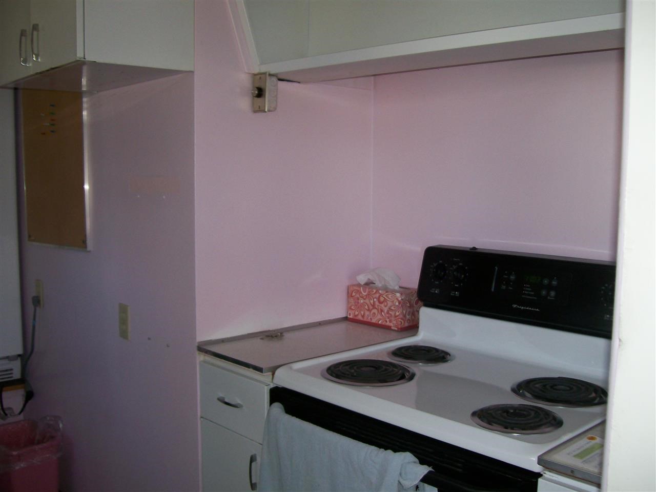426 N Walnut - Photo 5