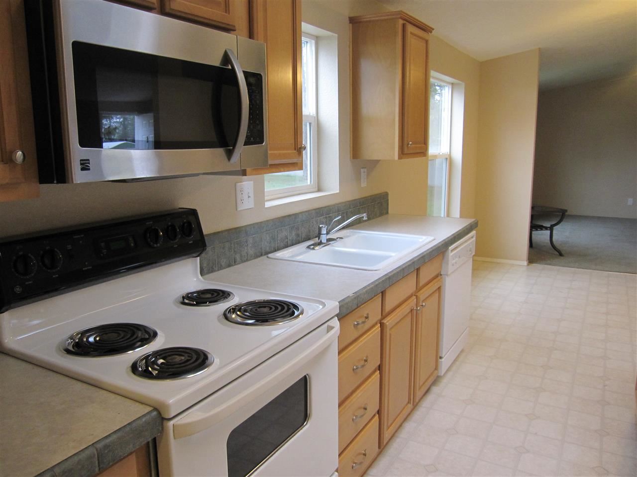 6448 N Dover Rd - Photo 4