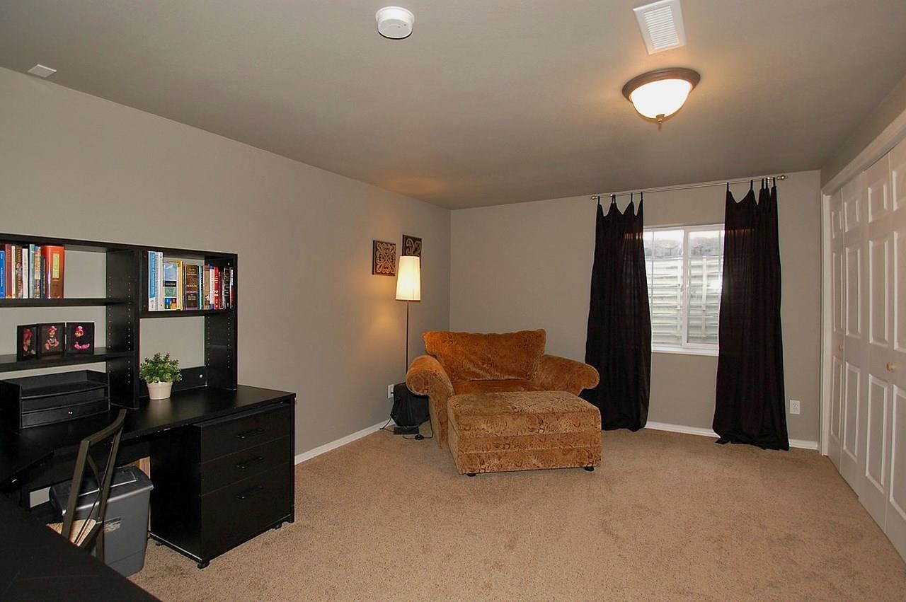 3435 E Courtland - Photo 18