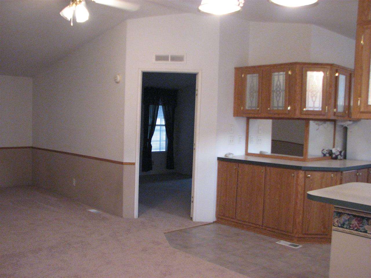 6805 N Crestline St - Photo 7