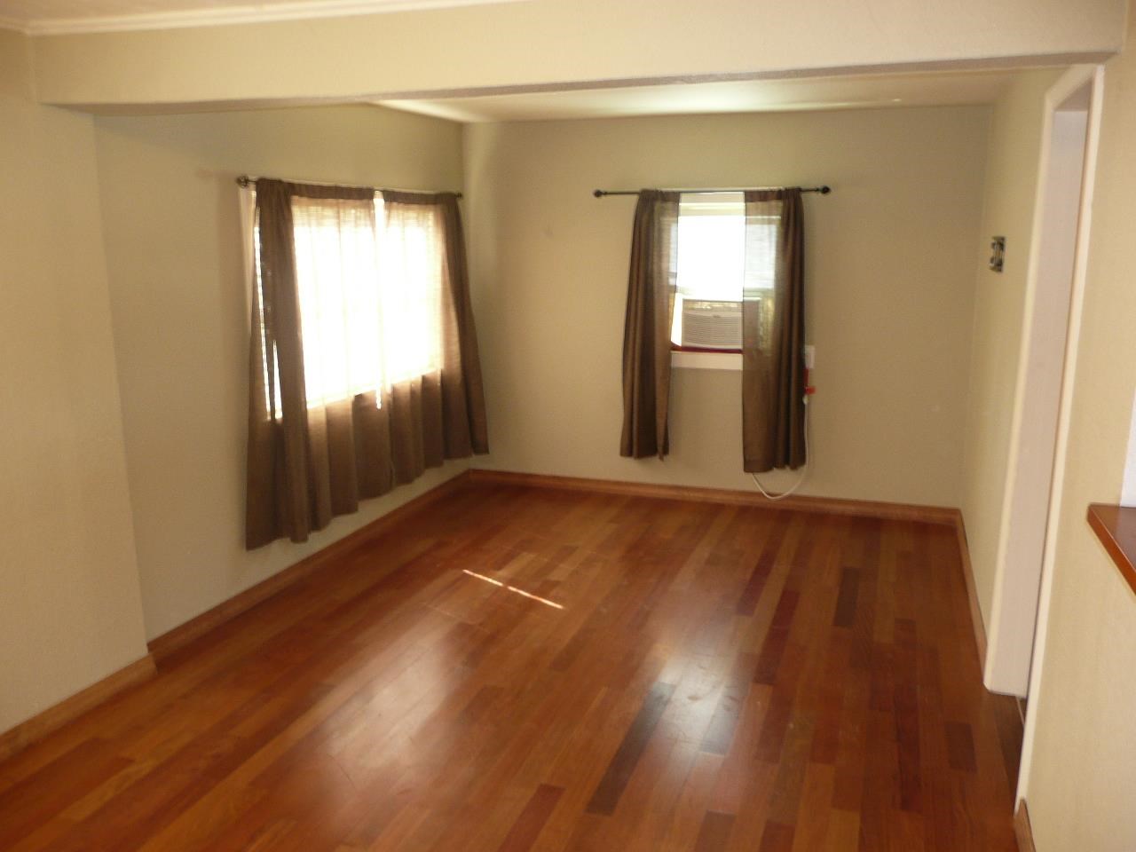 2443 N Wiscomb St - Photo 3