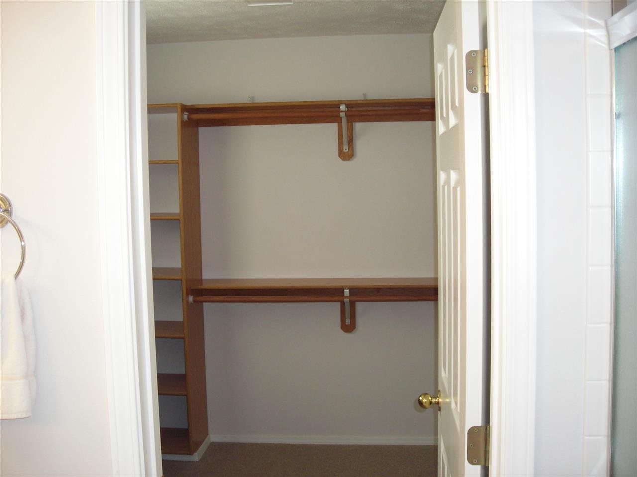513 N Village Ln - Photo 10