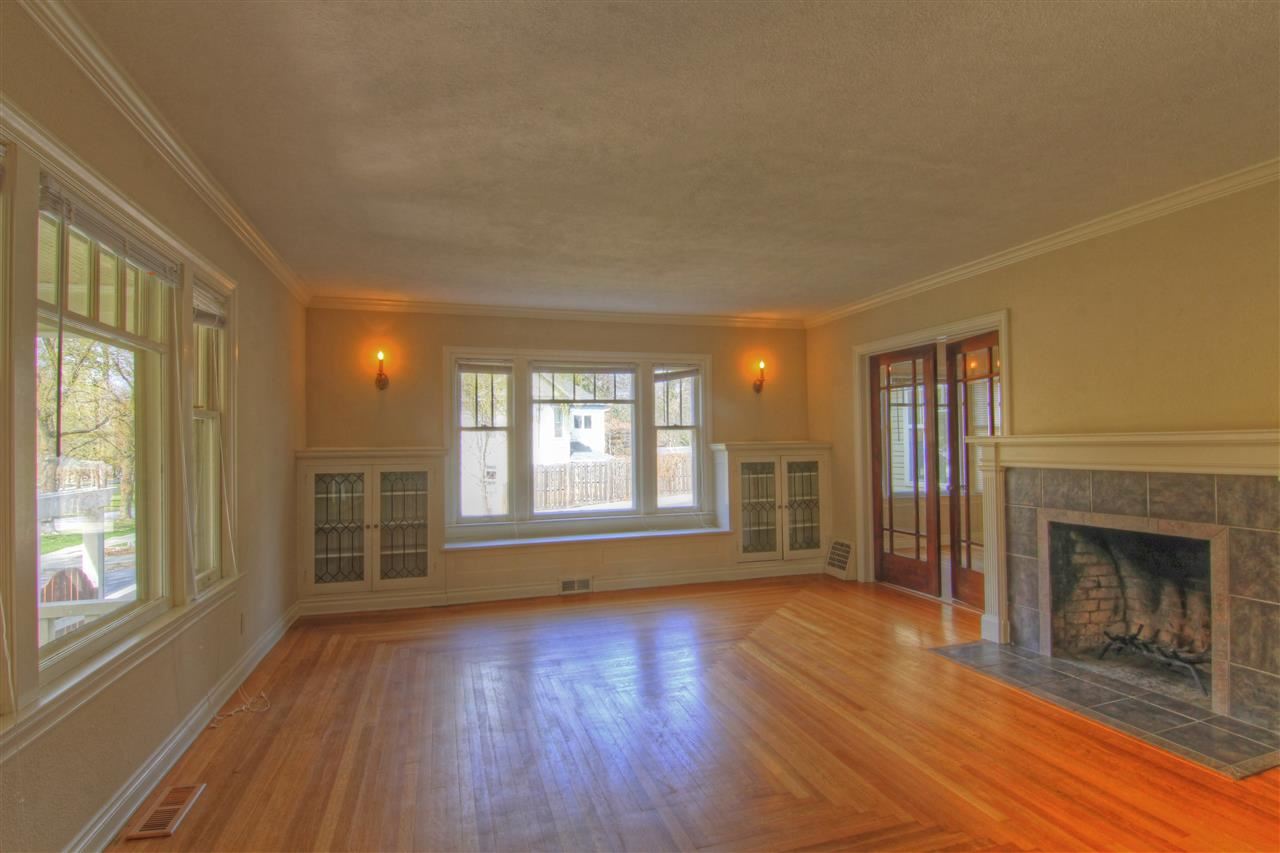 2403 S Manito Blvd - Photo 7