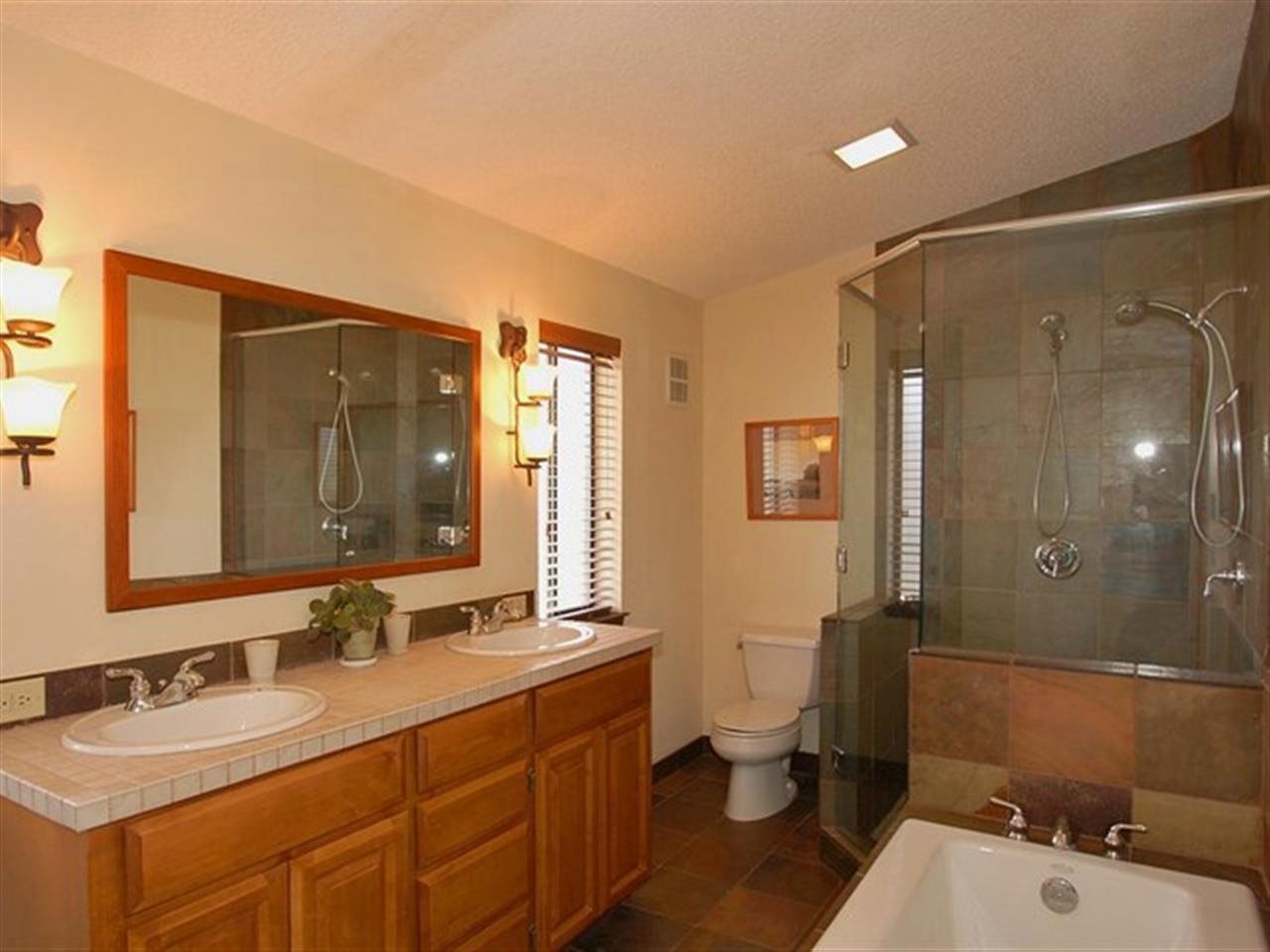 6525 N Walnut Rd - Photo 9