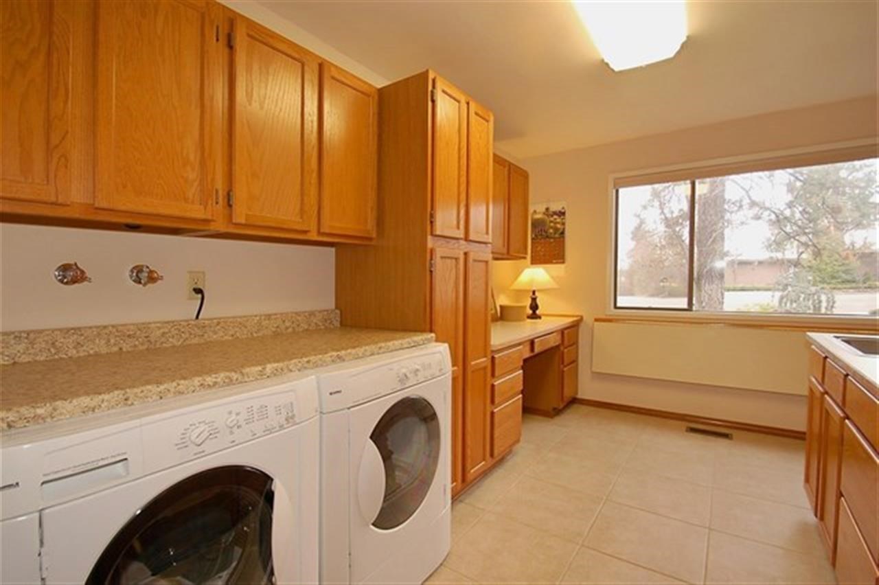 1015 S Pepper Tree Ln - Photo 12