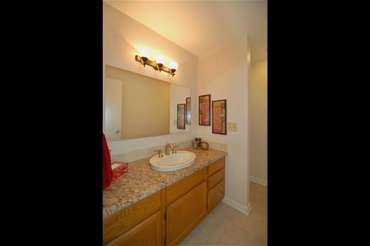 1015 S Pepper Tree Ln - Photo 13