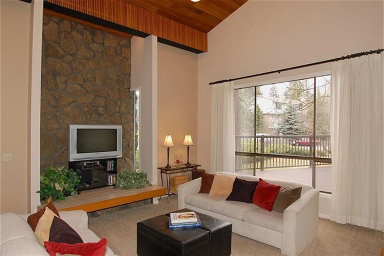 1015 S Pepper Tree Ln - Photo 5