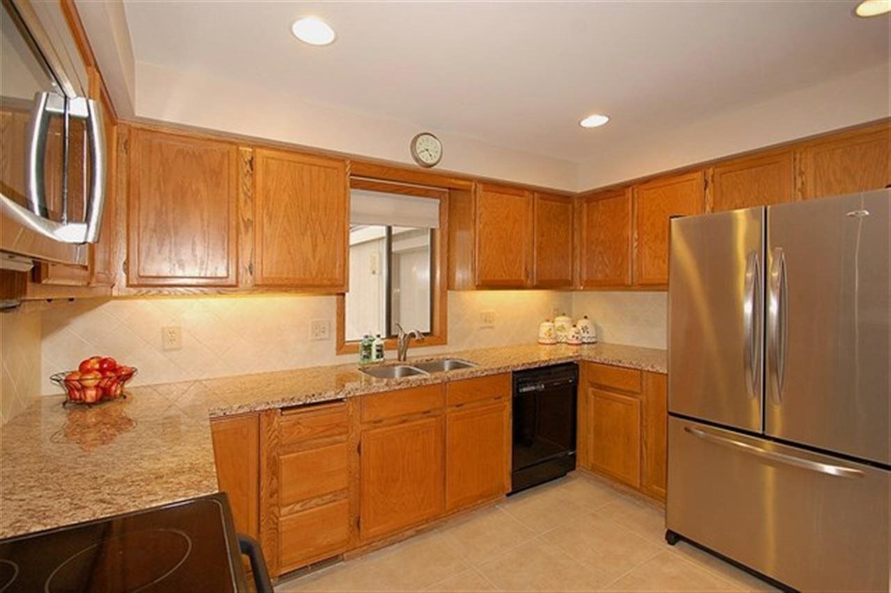 1015 S Pepper Tree Ln - Photo 9
