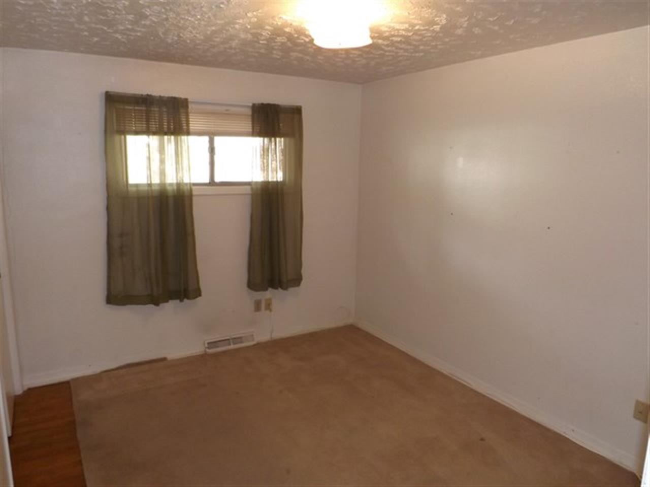 1217 S Crestline - Photo 6