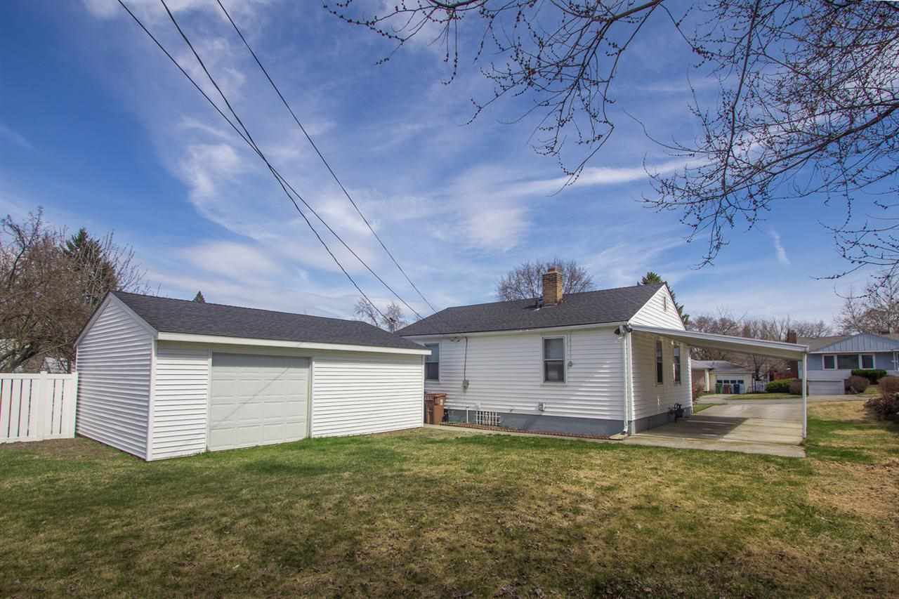 6011 N Elm St - Photo 7