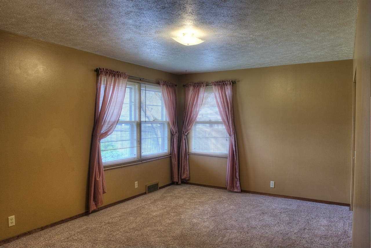 3627 E Guy Ave - Photo 6