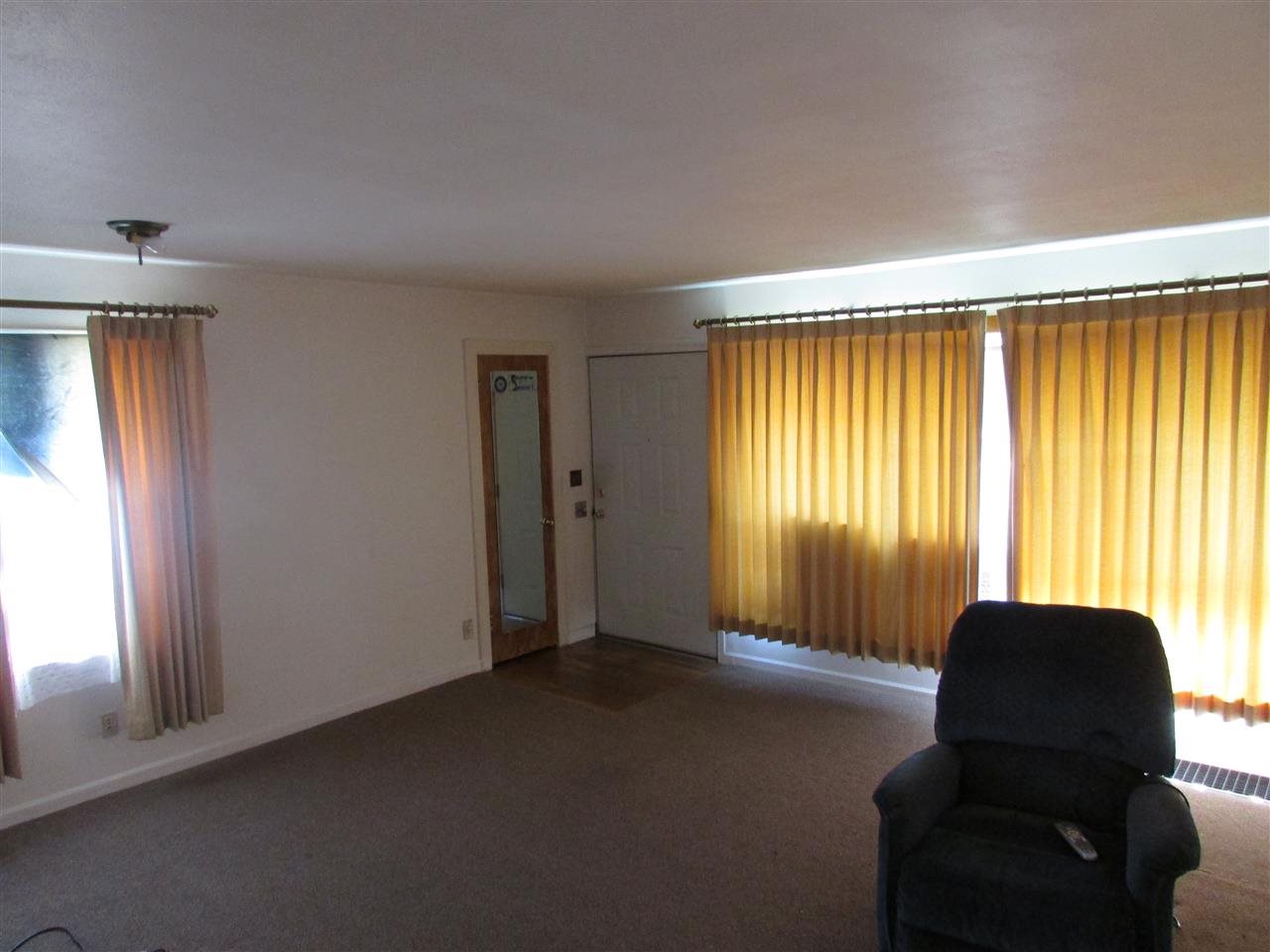 1739 E Wellesley - Photo 7