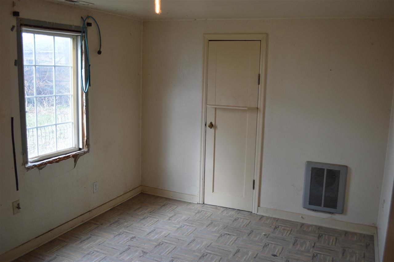 10517 E Buckeye Ave - Photo 8