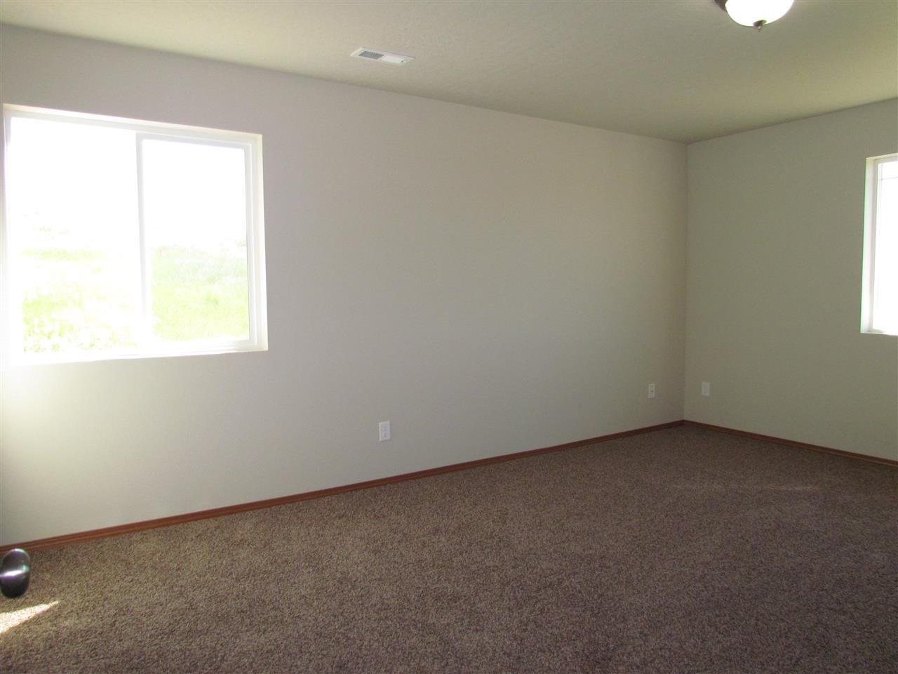 1116 N Courtney Ct - Photo 13