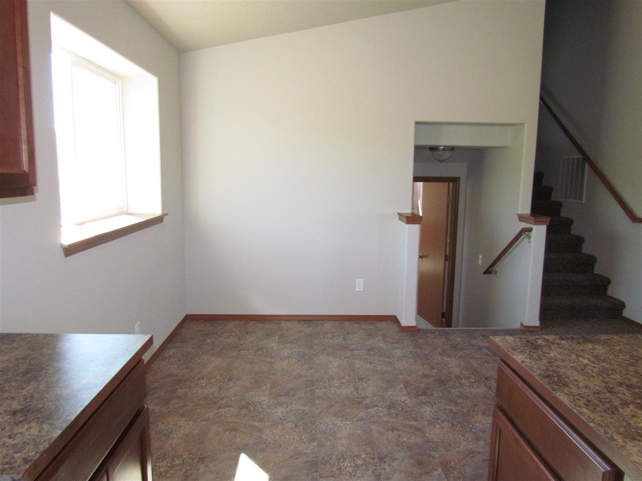 1116 N Courtney Ct - Photo 7