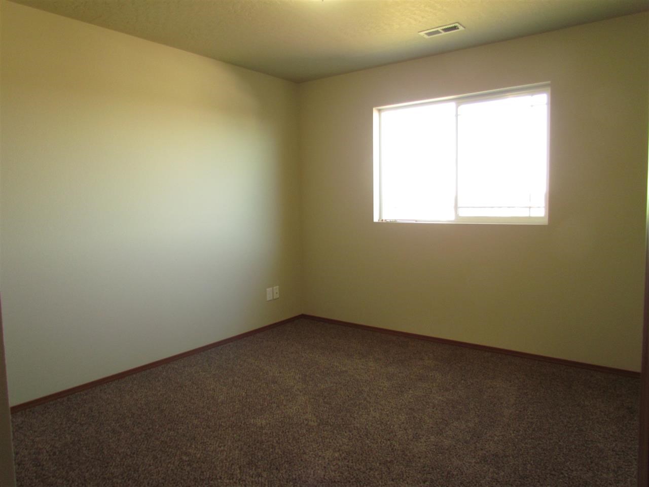 1116 N Courtney Ct - Photo 10