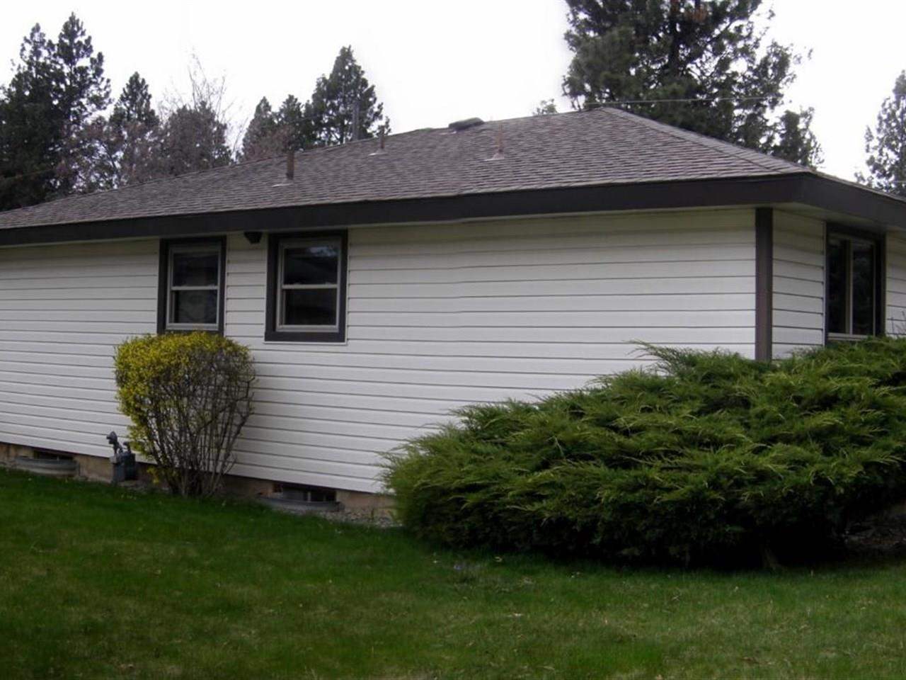 1924 E 62nd Ave - Photo 3