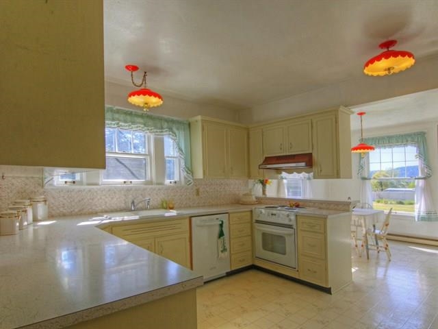 2207 S Adams Rd - Photo 8