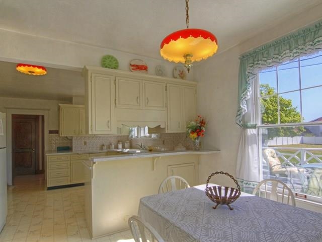 2207 S Adams Rd - Photo 9