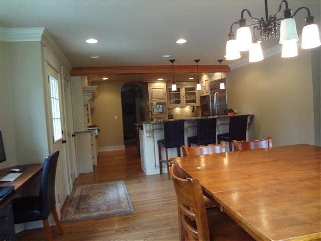 706 E HIGHLAND Blvd - Photo 8