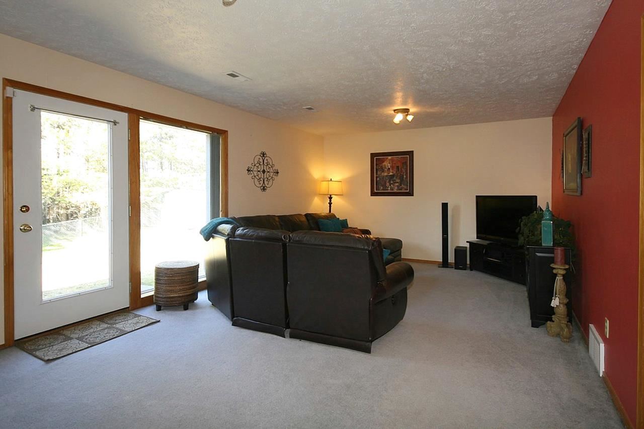 513 E PIPER GLEN Ct - Photo 10