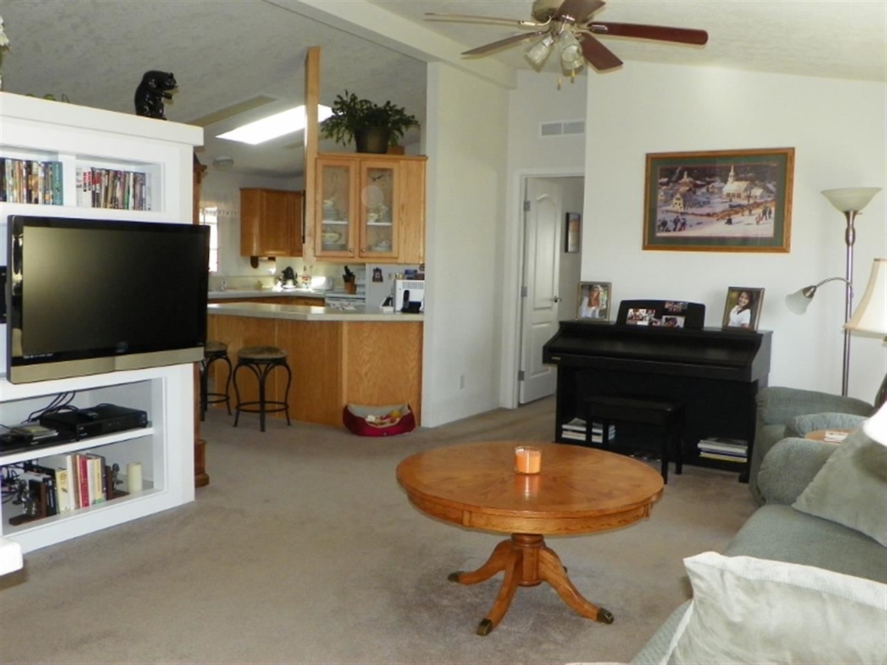332 E Meadowmere Way - Photo 3