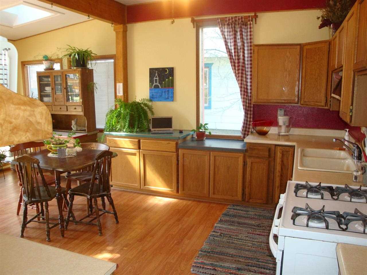 1803 W CHELAN - Photo 7