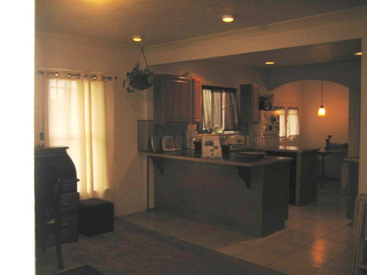 6418 E 8th Ave - Photo 3