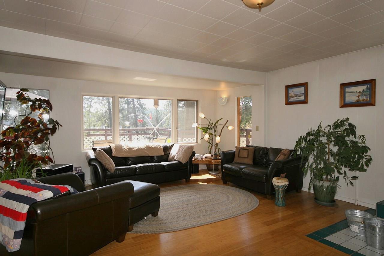 12913 N East Newman Lake Dr - Photo 3