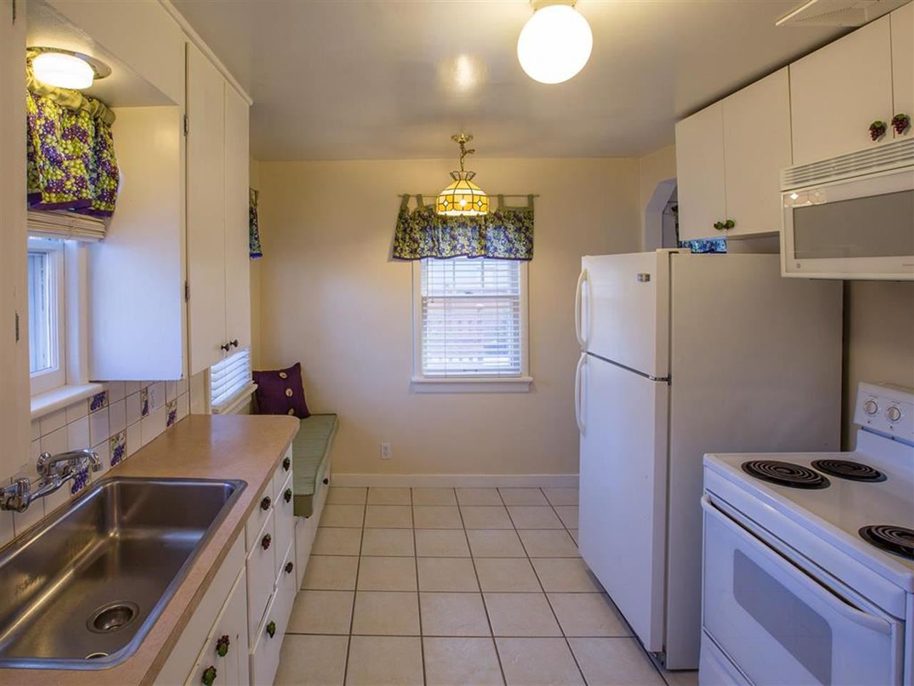 2703 S Lincoln St. - Photo 3