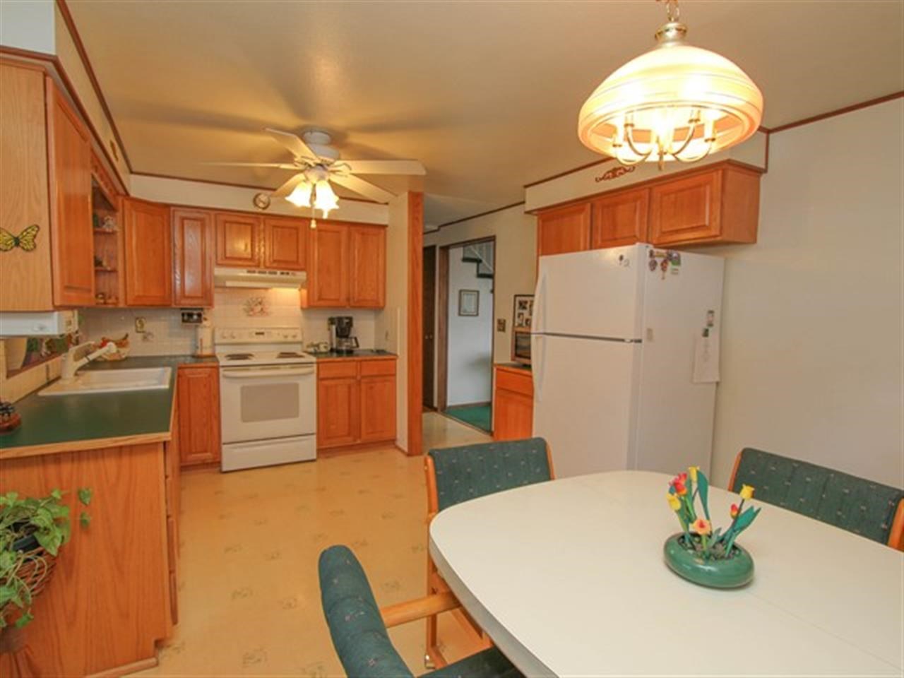 26007 E Wabash Ave - Photo 5