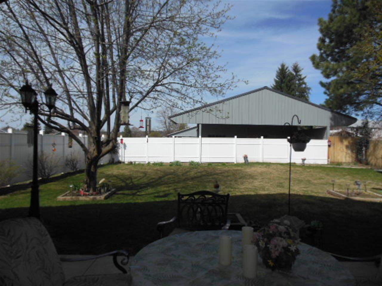 12017 E BOONE Ave - Photo 11