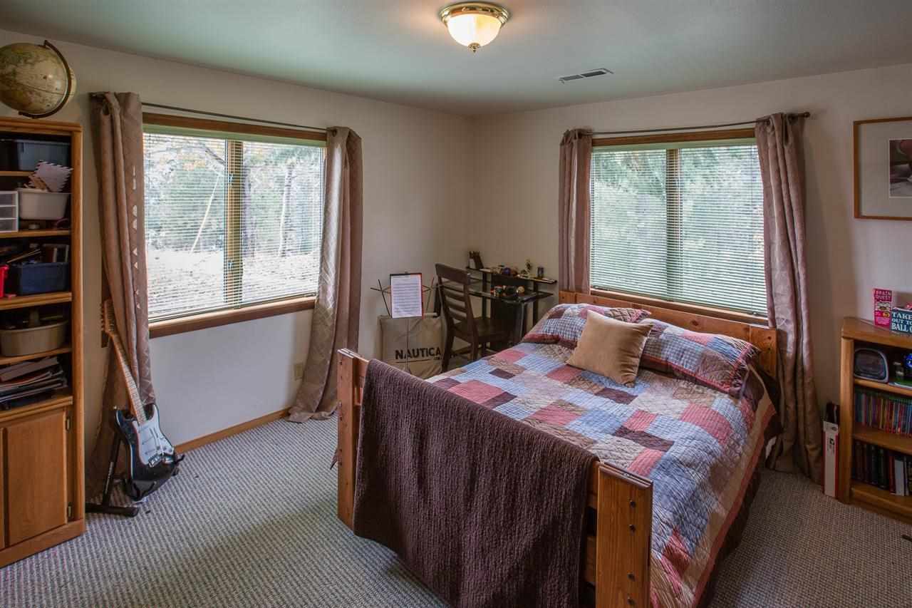 18210 N Day Mt. Spokane Rd - Photo 14