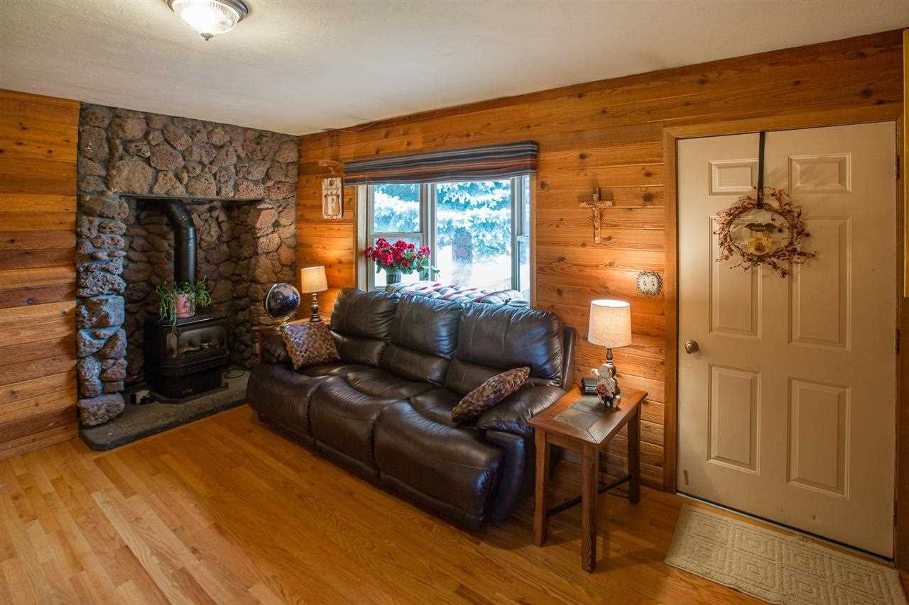 18210 N Day Mt. Spokane Rd - Photo 9