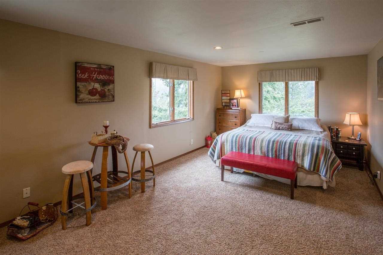 18210 N Day Mt. Spokane Rd - Photo 10