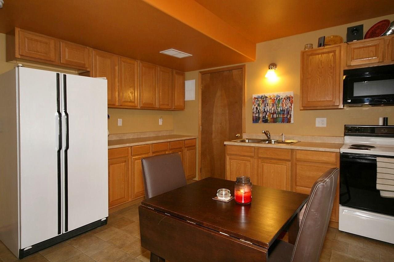 5021 N Penn Ave - Photo 14