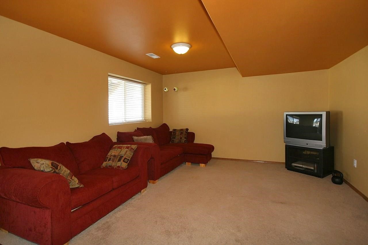 5021 N Penn Ave - Photo 15