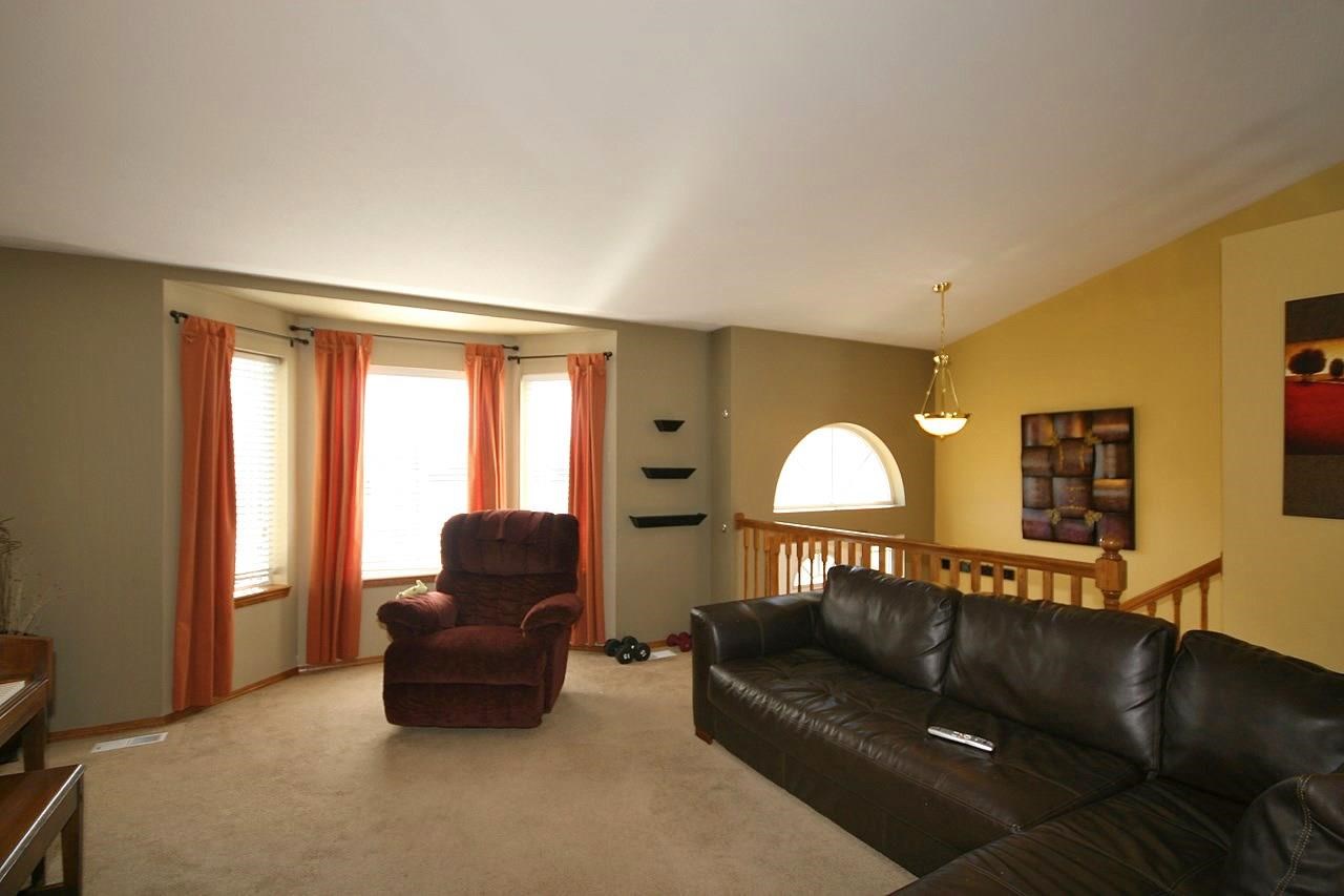 5021 N Penn Ave - Photo 3
