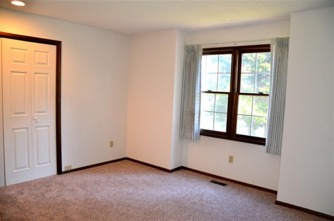 11012 E 46th Ave - Photo 13