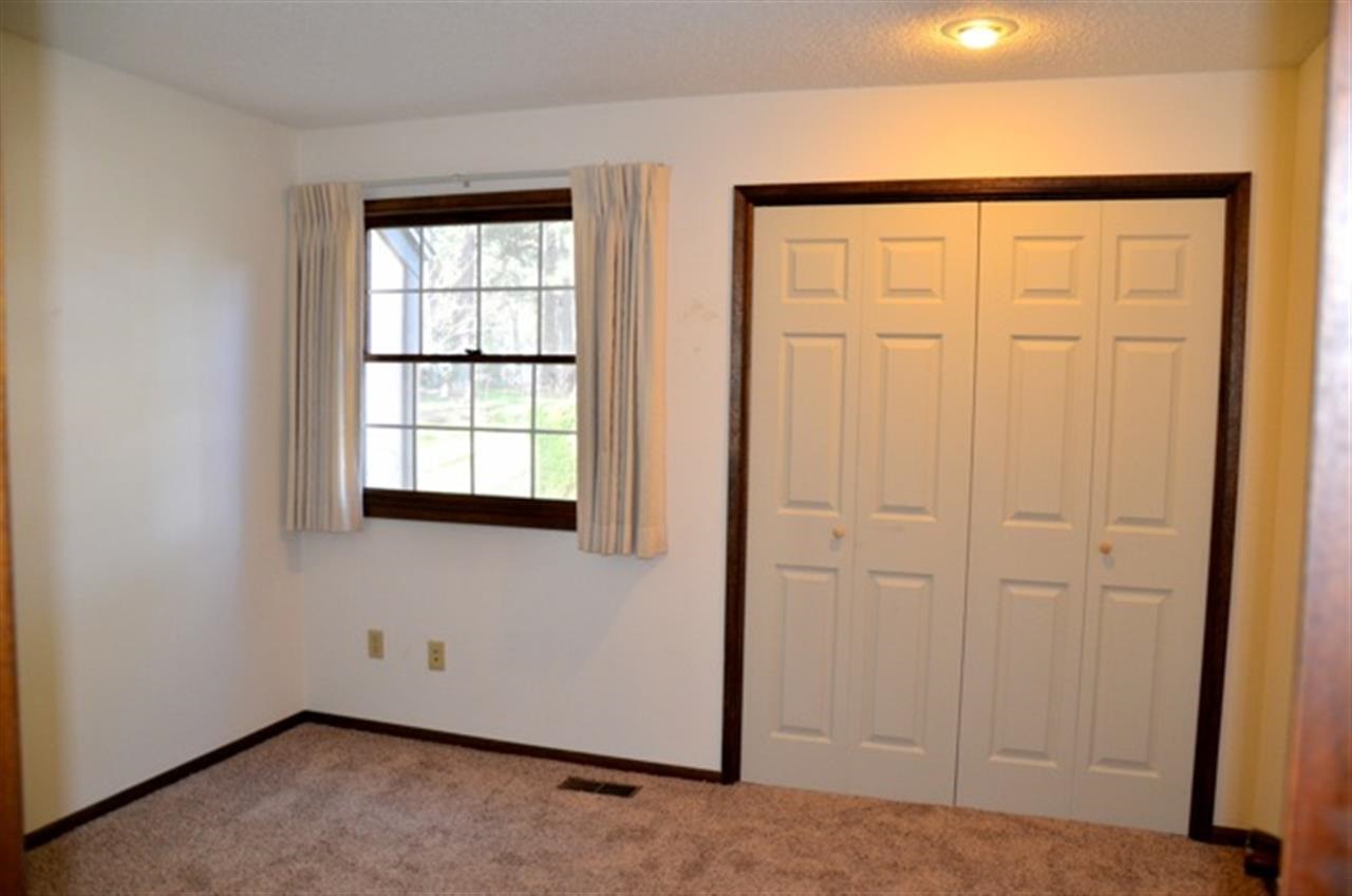 11012 E 46th Ave - Photo 14