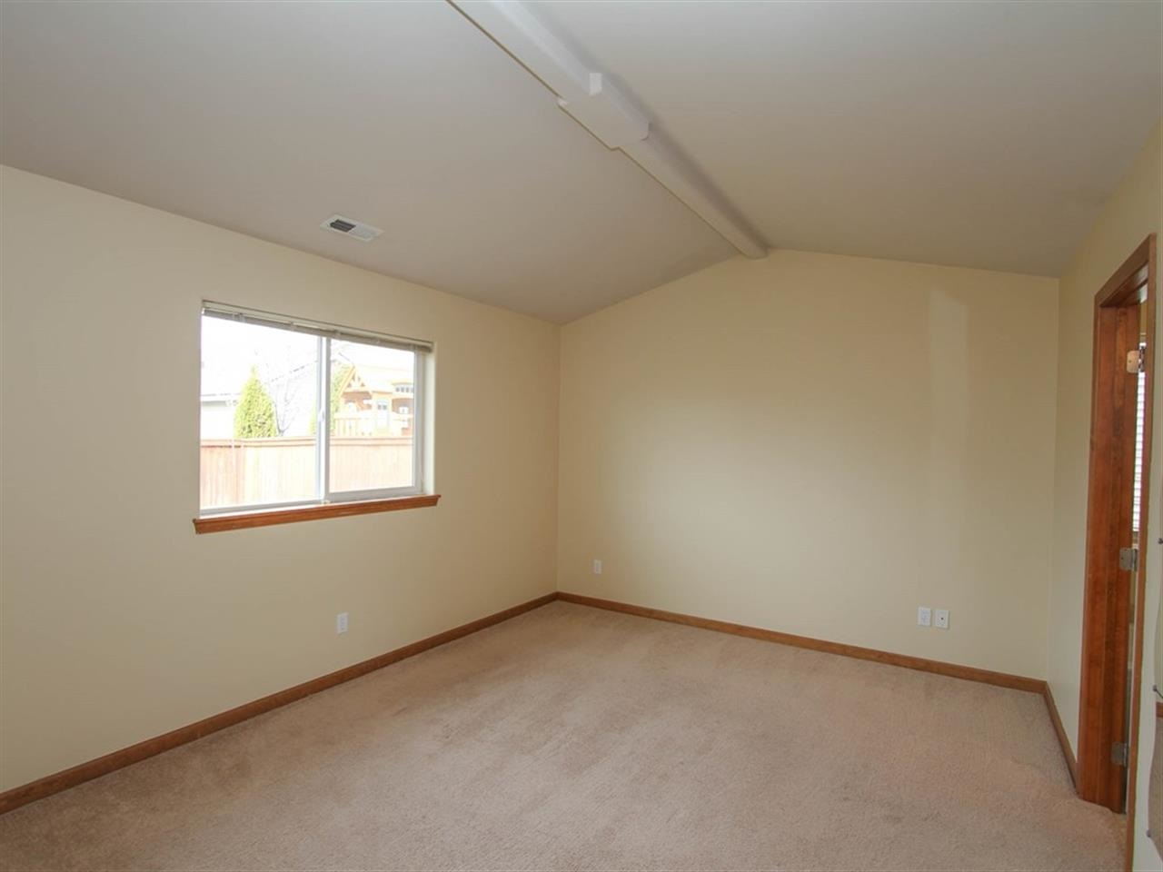1633 E Beacon Ln - Photo 13